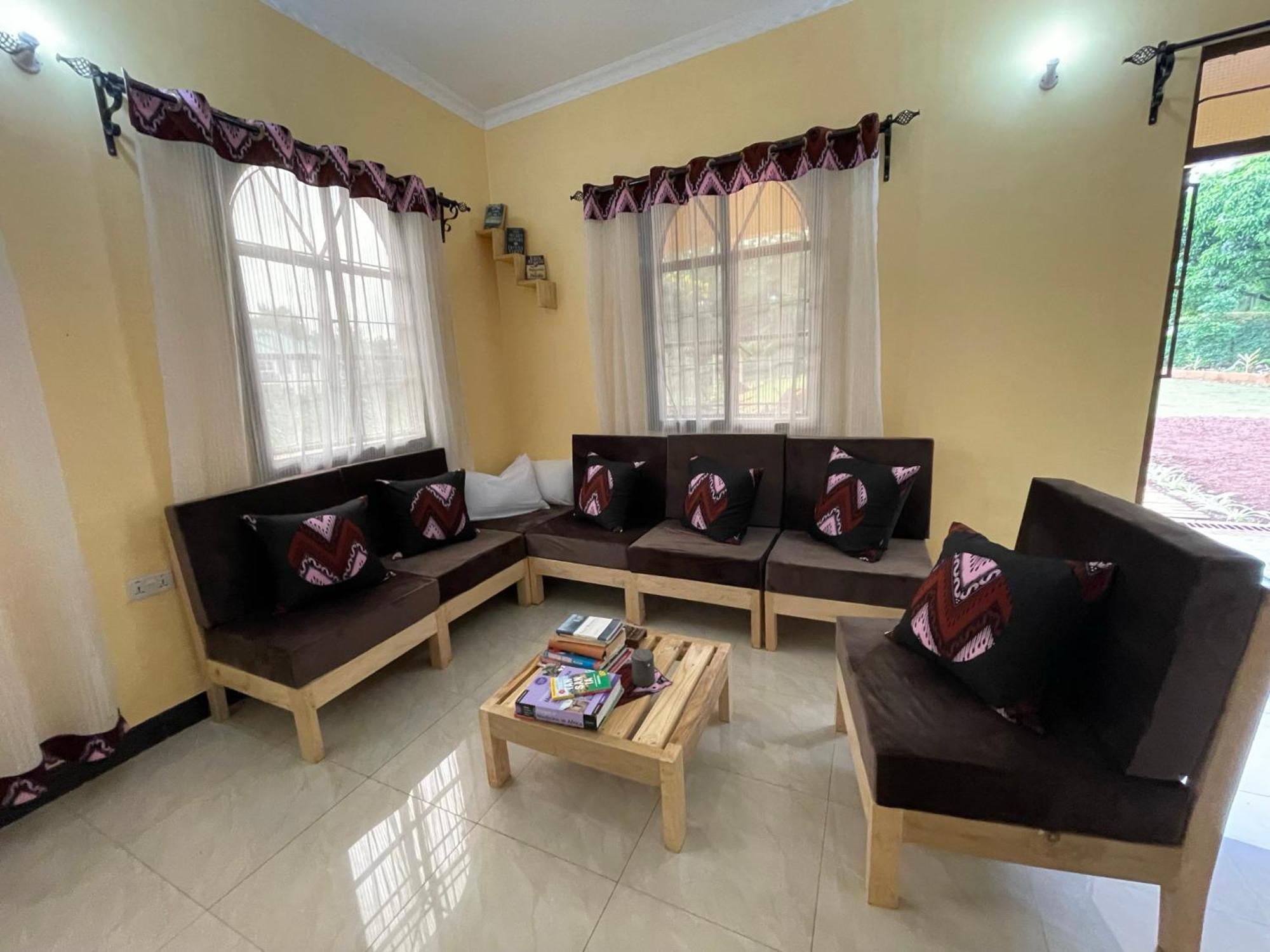 Home Feeling Kilimanjaro Moshi Exterior foto